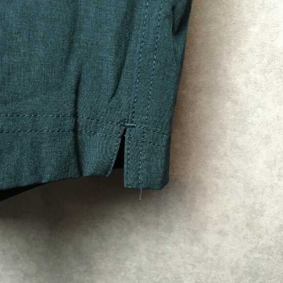 Eubi Mens Shorts size XXL Fitness Active Poly Stretch Pockets Stretch Blue Green - Picture 9 of 12